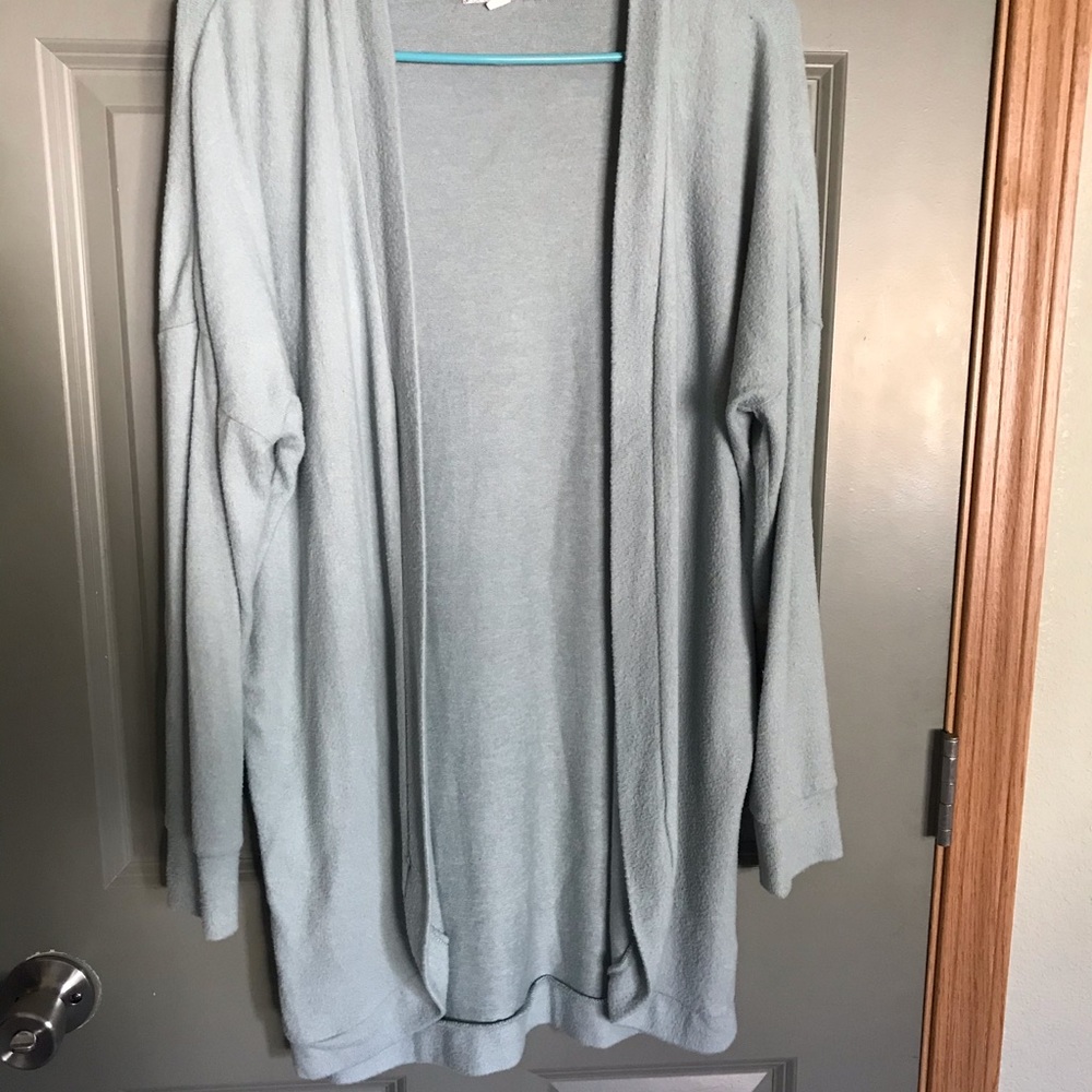 Long sleeve over throw/vest